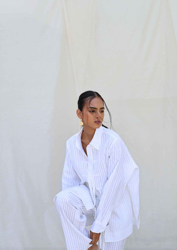 AHIDA- SHADOW SHIRT