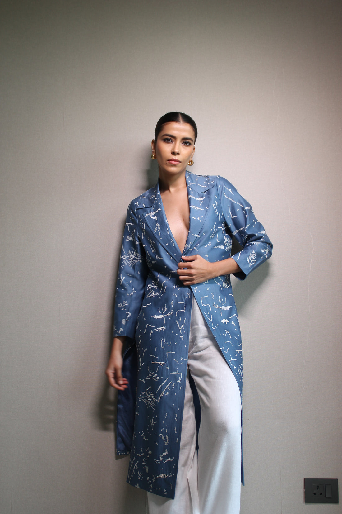 ALL OVER EMBROIDERY JACKET