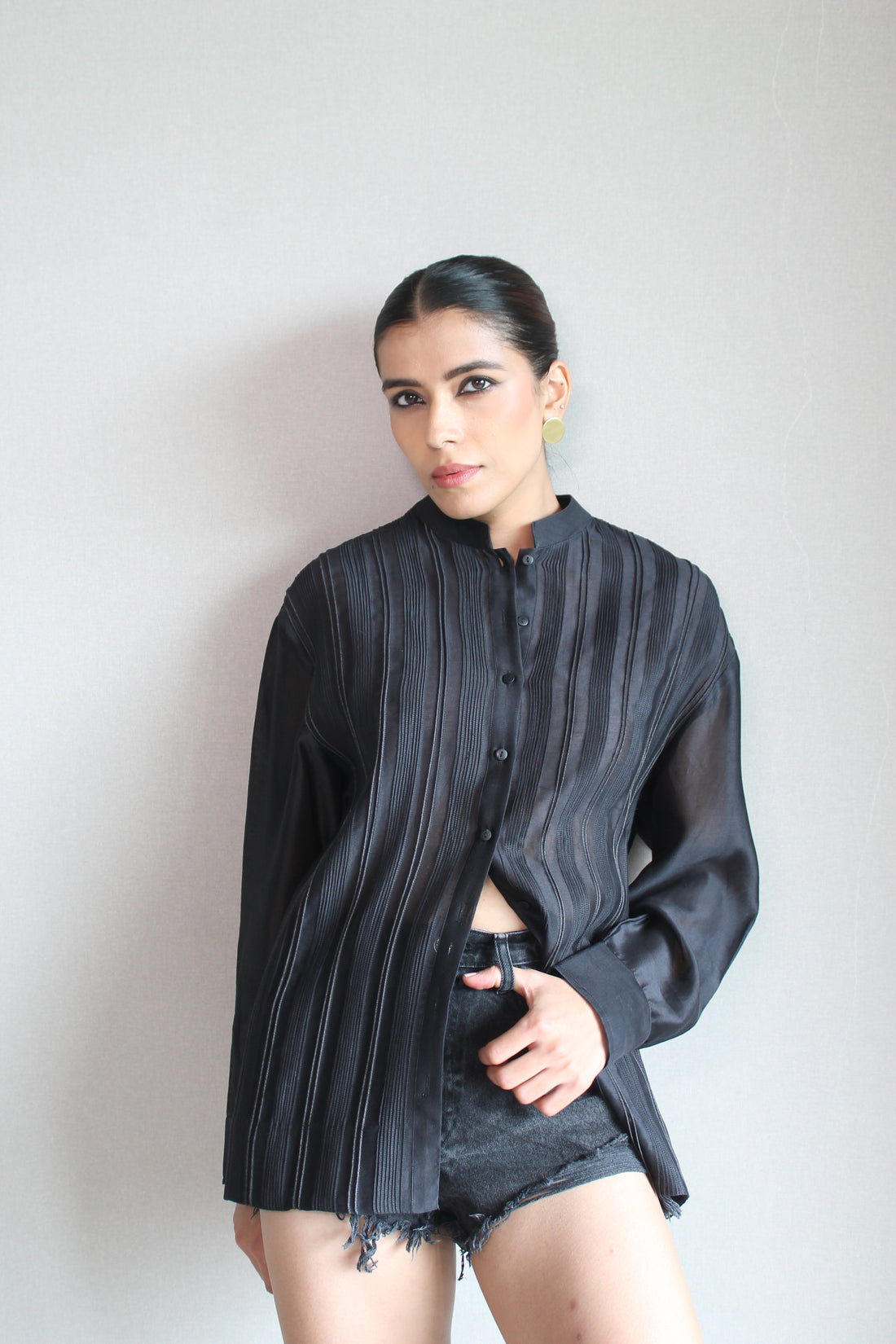 BACK OPEN PINTAK SHIRT