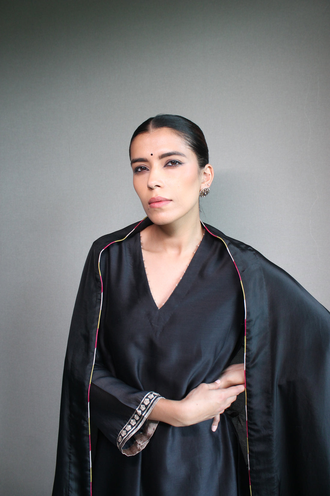 BLACK HAND EMBROIDERED MOON KURTA